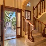 Вилла Llobell - Plusholidays