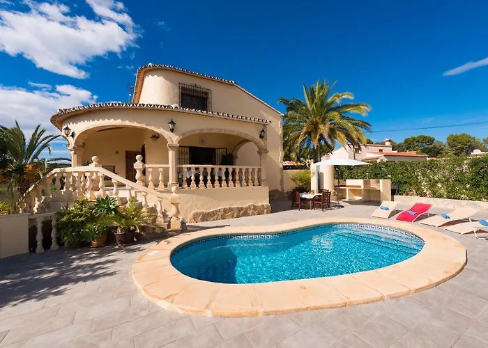 Willa Llobell - Plusholidays Moraira