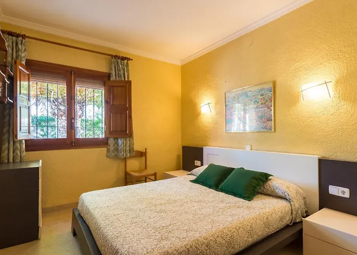 Llobell - Plusholidays Moraira
